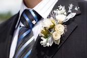 grooms boutinniere