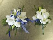 prom corsage and boutinniere